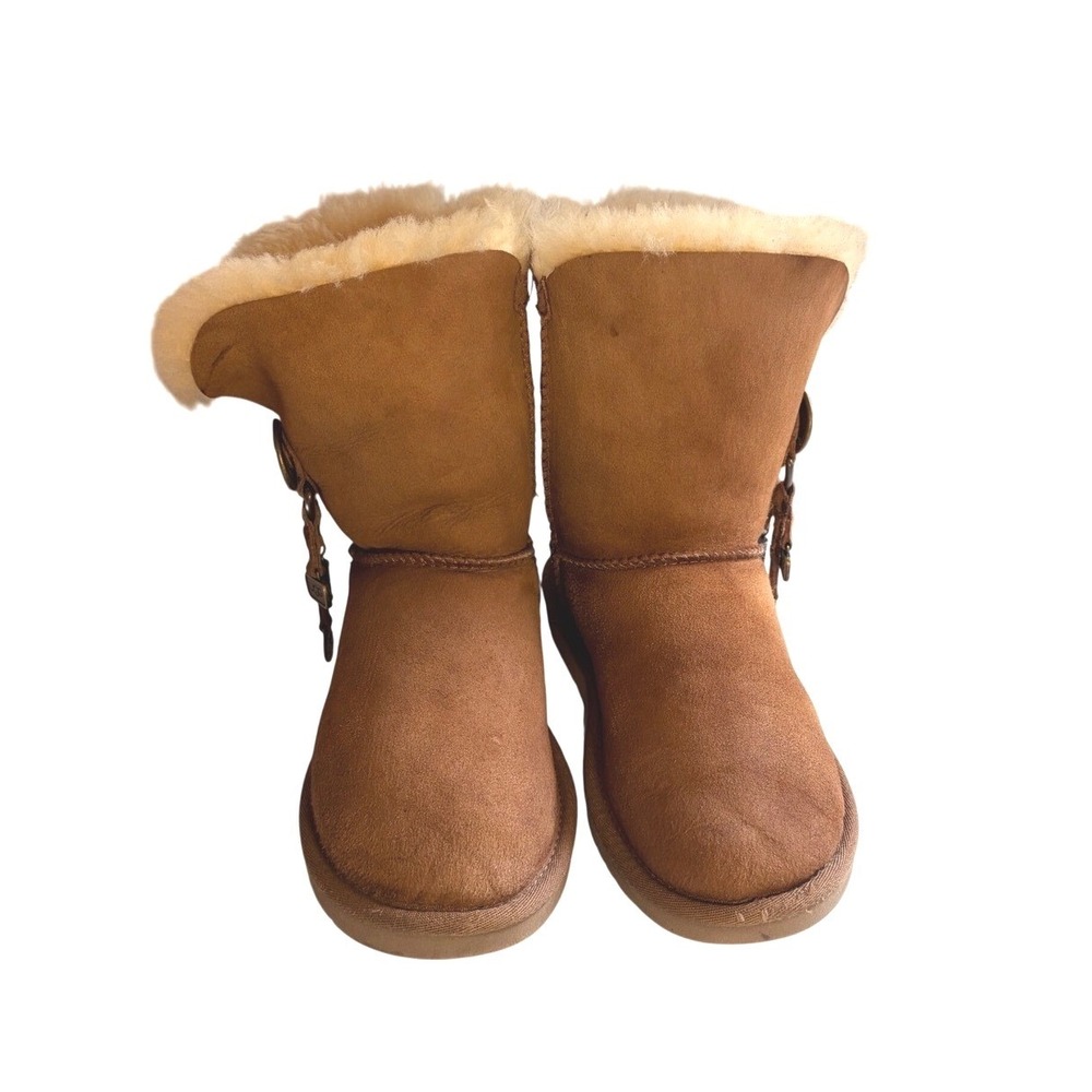 UGG Australia Bailey Button Chestnut Shearling Youth Big Girls SZ 5/ Women's 6.5